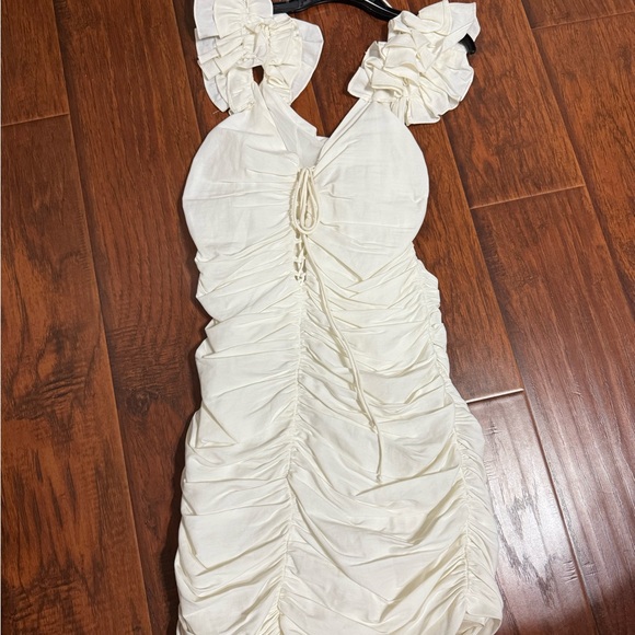 Zara White Ruched Bodycon Dress - Picture 1 of 4